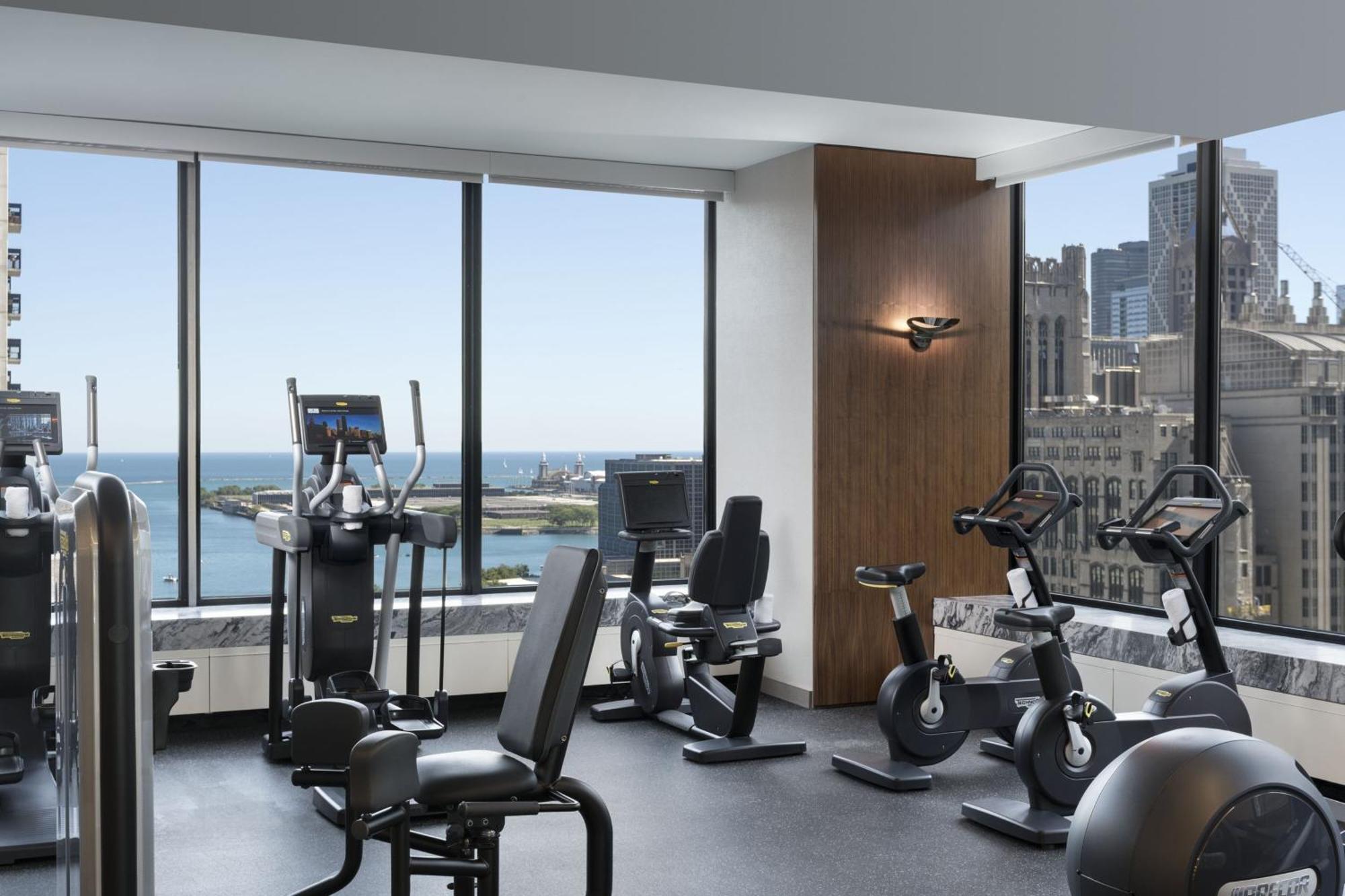 The Ritz-carlton, Hotel